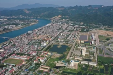 Hòa Bình có nhiều lợi thế phát triển bất động sản nghỉ dưỡng vùng ven thủ đô Hà Nội (Ảnh minh họa: Báo Hòa Bình).